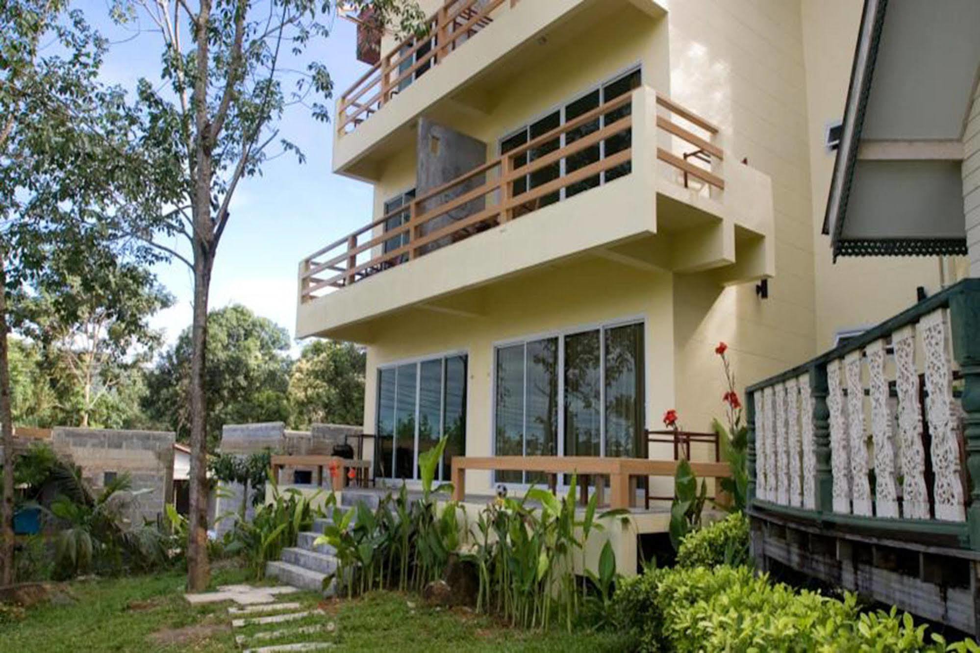 Para Resort Koh Chang Exterior photo