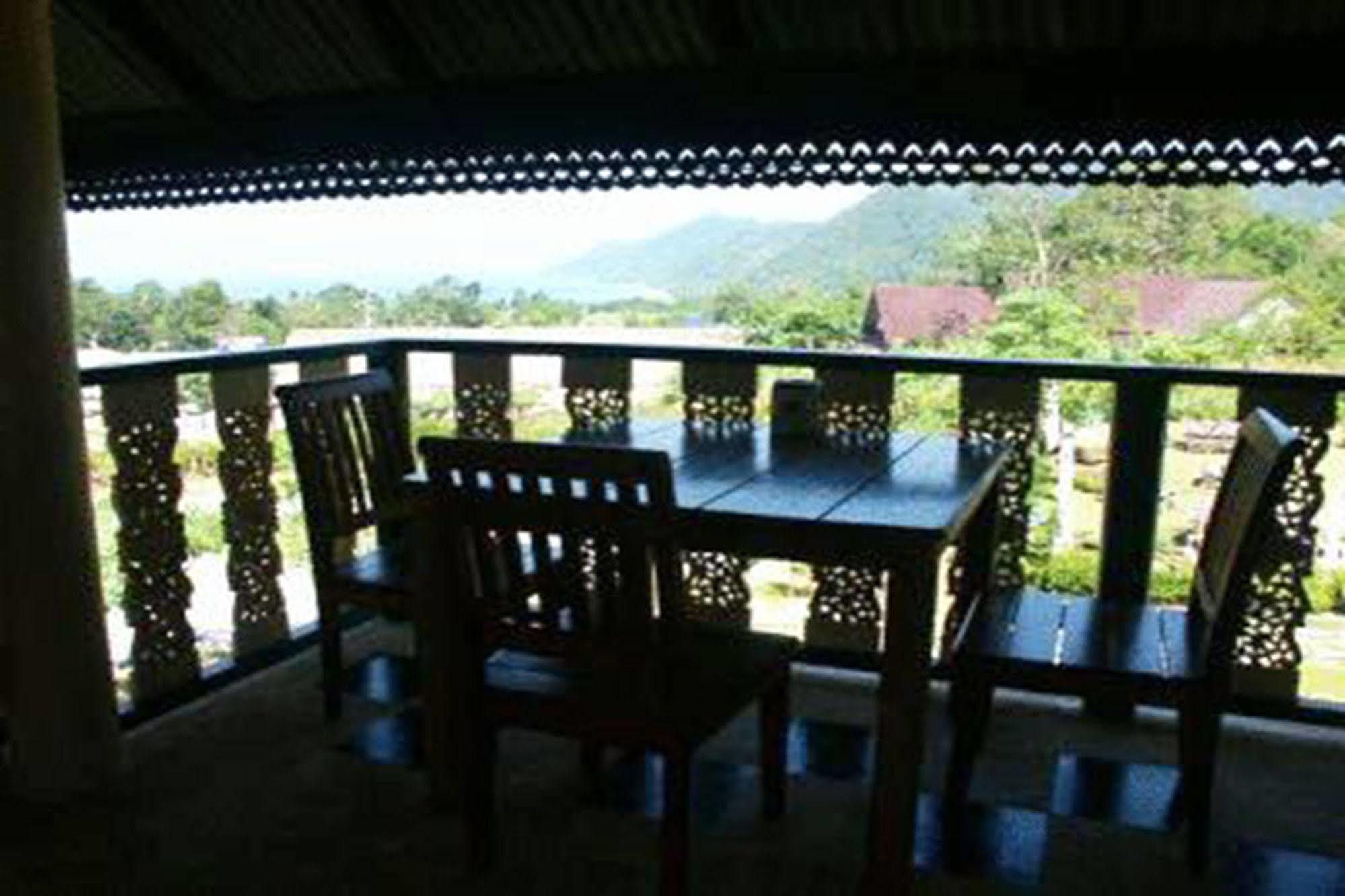 Para Resort Koh Chang Exterior photo